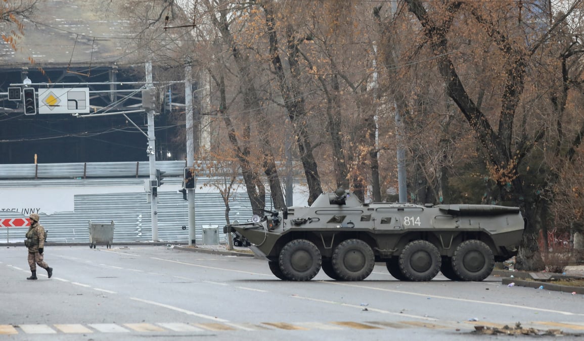 Kazakhstan: le president autorise les tirs sans sommation pour contenir les manifestations