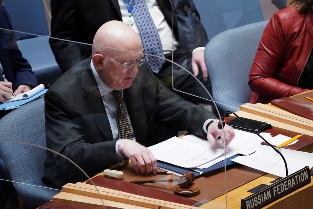 Les etats-unis expulsent 12 diplomates russes aux nations unies pour des raisons de securite