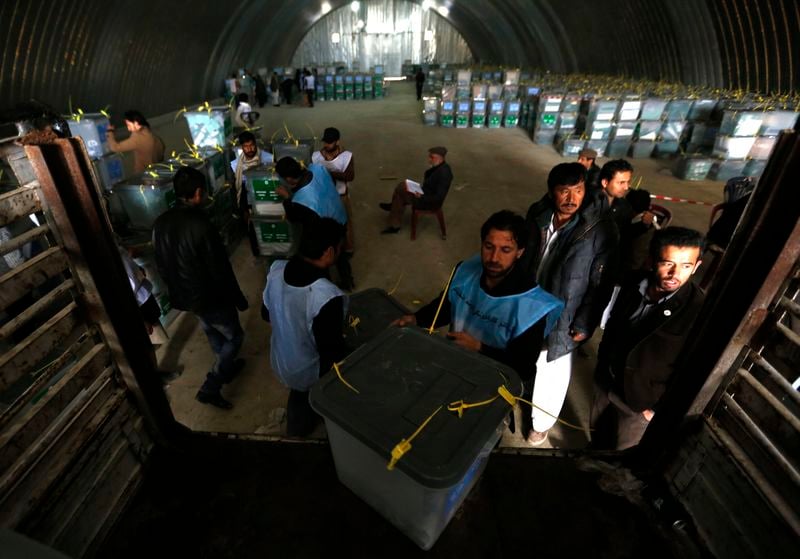Déjà plus de 3.000 plaintes pour fraude après l'élection afghane