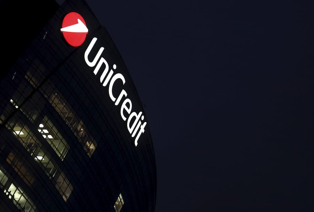 Benefice surprise d'unicredit pou son 4e trimestre