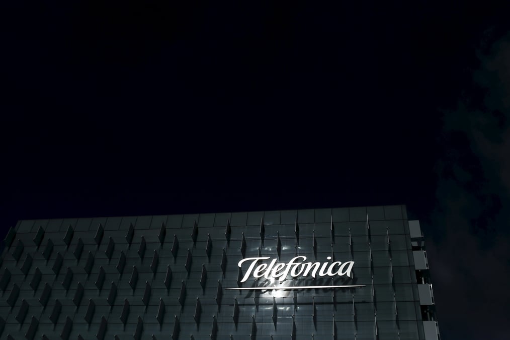 Telefonica rate le consensus