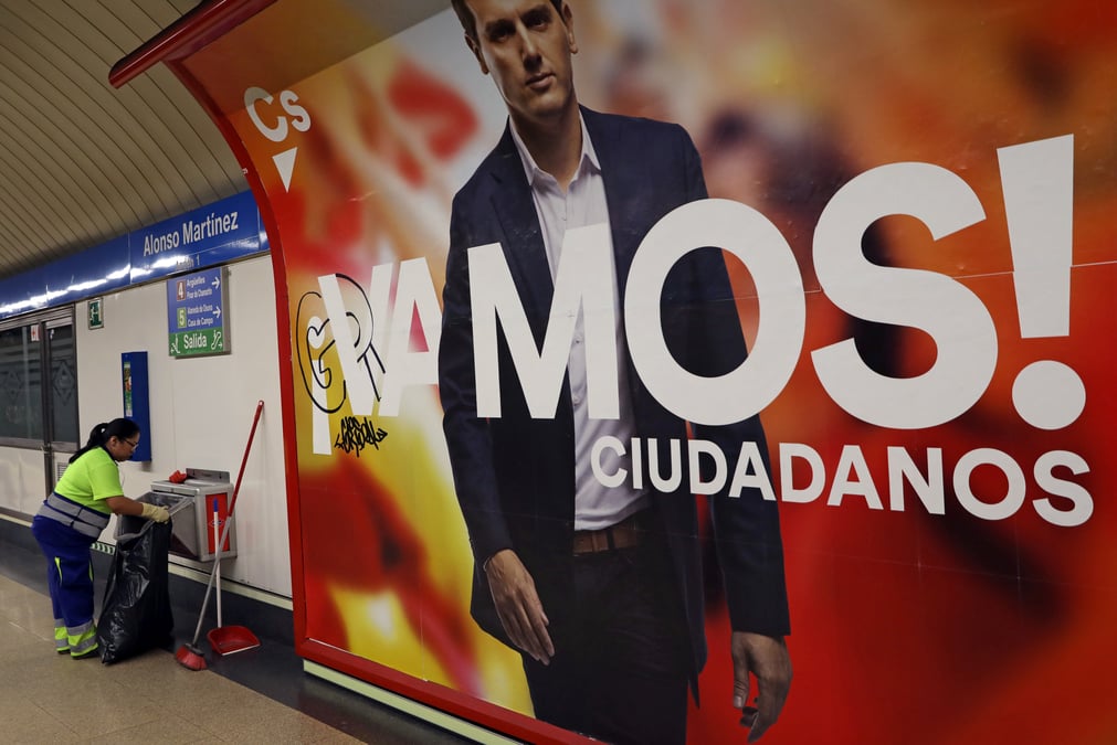 Les "macronistes" s'inquietent des liens entre ciudadanos et l'extreme droite