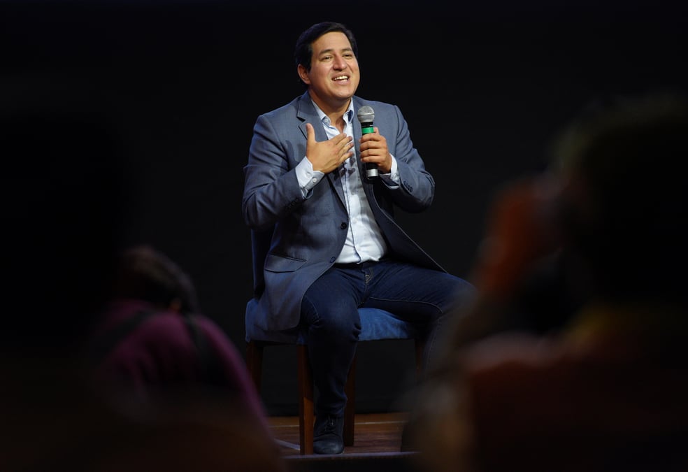 Equateur: arauz en tete du premier tour de la presidentielle