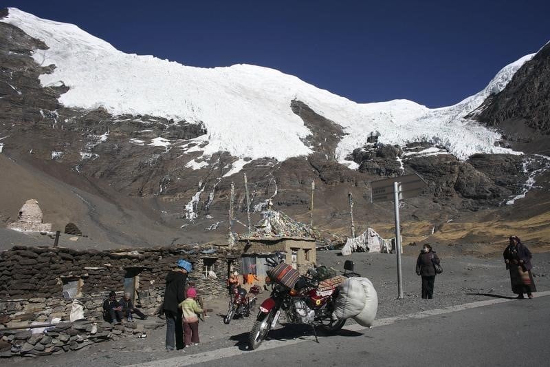 Les glaciers tibetains menaces par le rechauffement climatique