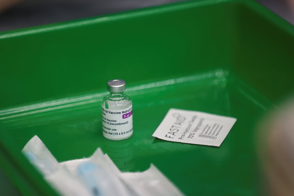 Coronavirus: l'afrique du sud suspend l'utilisation du vaccin d'astrazeneca