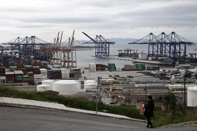 Nouveau report de la privatisation du port du piree