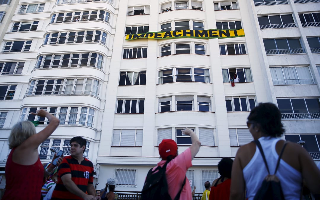 Feu vert des deputes bresiliens a la destitution de dilma rousseff