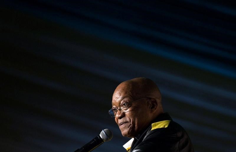 Jacob zuma quitte un rassemblement du 1er mai en afsud