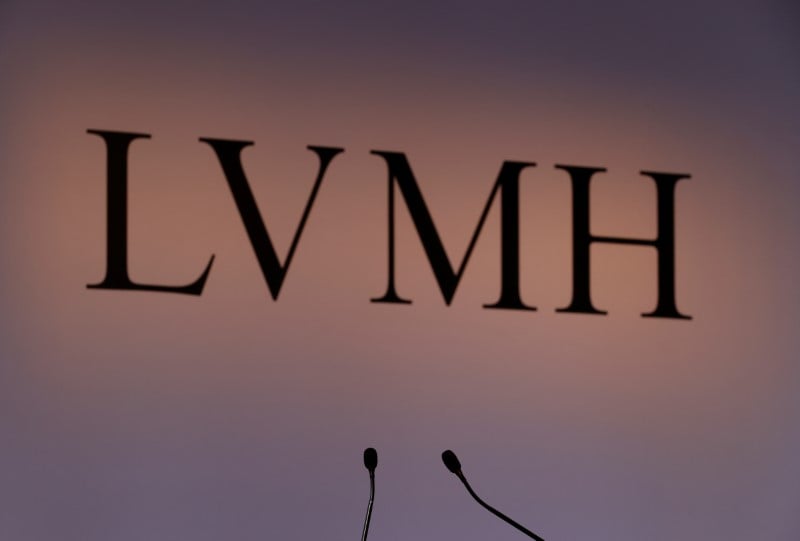 Lvmh envisage d'acheter des actions tiffany sur le marche