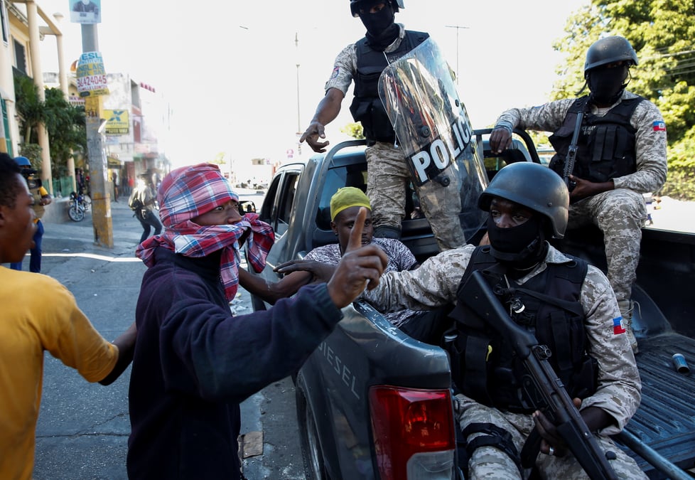 Haiti: le gouvernement denonce un complot pour evincer le president, 20 arrestations