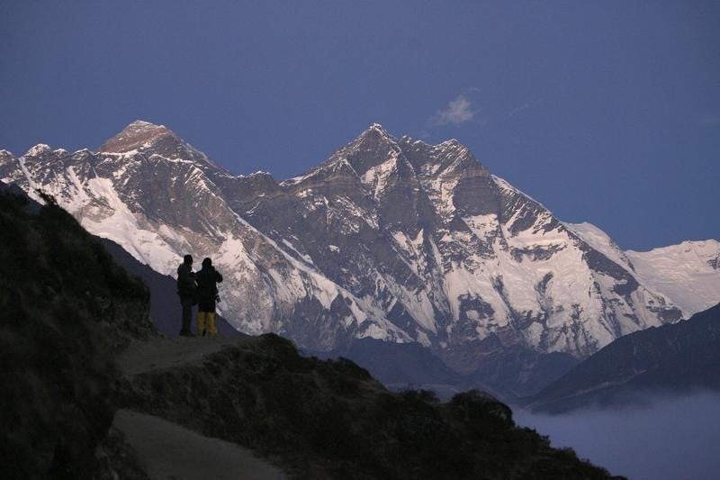 Nouvelle avalanche sur l'Everest, saison vraisemblablement terminée