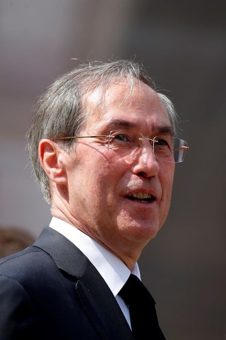 Claude gueant demande une enquete apres les informations du monde