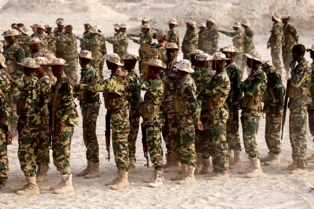 armée soldats Tchad