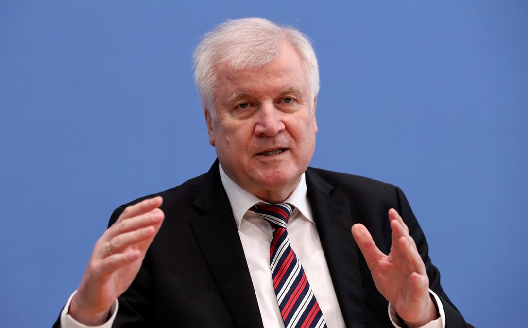 L'allemagne interdit deux editeurs lies selon elle au pkk