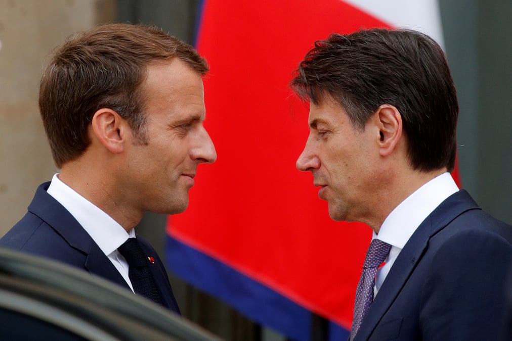 Macron et conte scellent leur "entente parfaite" a paris
