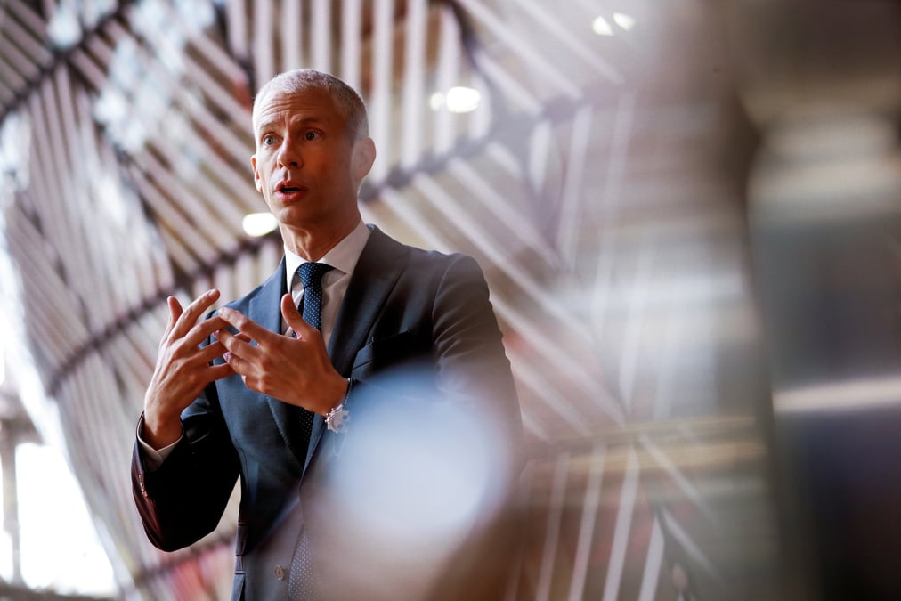 Les investisseurs sensibles a la reforme des retraites, dit riester aux echos