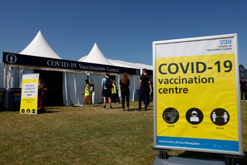 Coronavirus: londres resilie son contrat de vaccin avec valneva