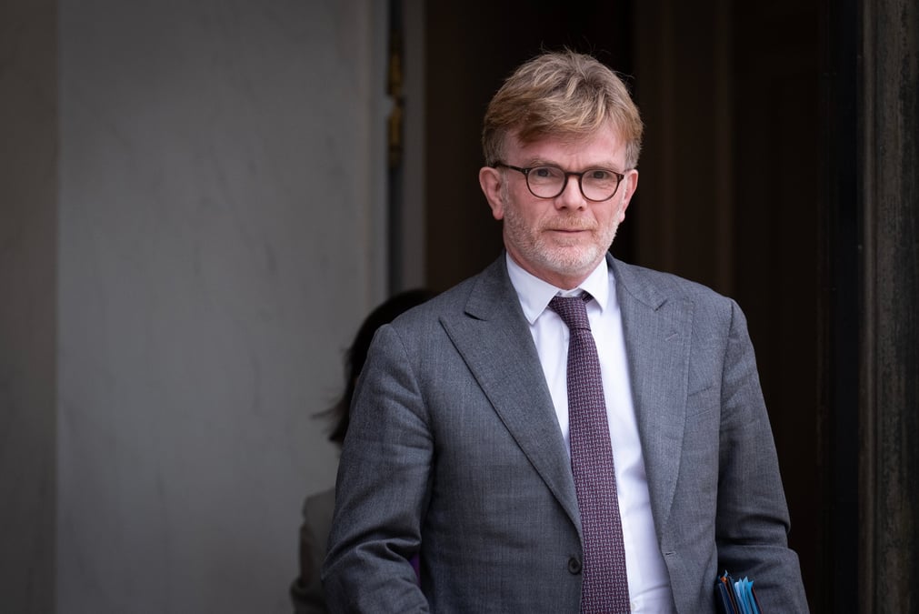 Le président des députés du Modem, Marc Fesneau, très proche du Premier ministre François Bayrou, a évoqué mercredi « des échanges très avancés » sur la composition du gouvernement.