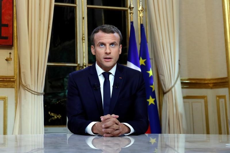 Macron veut durcir les mesures contre les clandestins