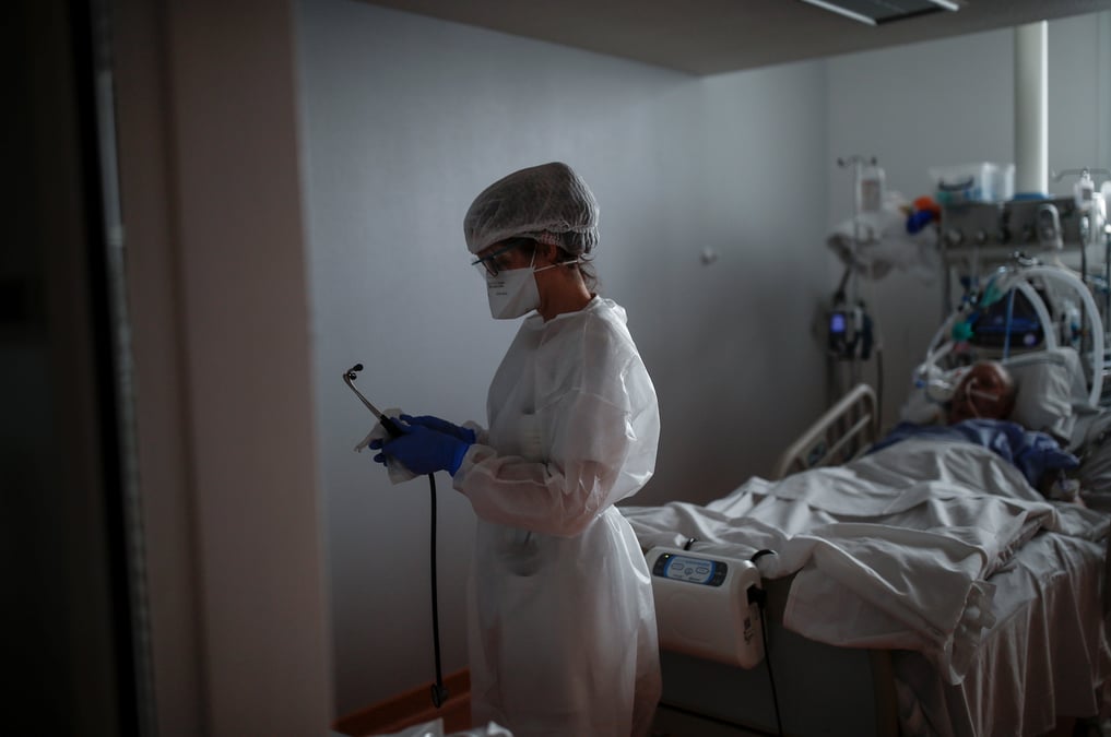 Coronavirus: la france se rapproche des 6.000 patients en reanimation