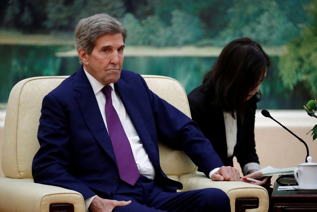 Photo de l'emissaire americain pour le climat john kerry
