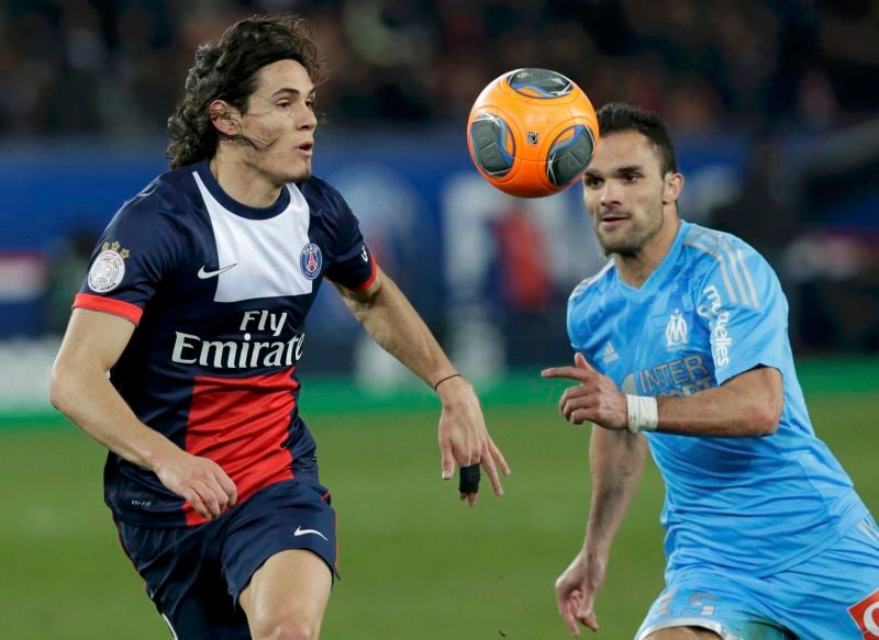 Ligue 1: le PSG bat facilement l'OM et Cavani signe son retour