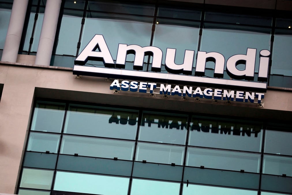 Des militants écologistes ont également manifesté devant le siège d'Amundi ce vendredi. Une trentaine de personnes ont été interpellées.