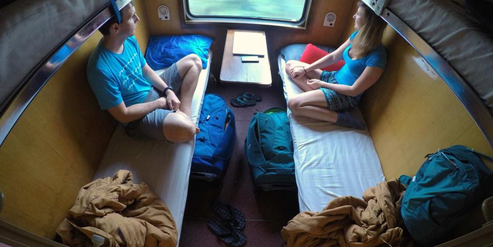 Le train de nuit entre Paris et Aurillac compte 150 places (assises et couchettes) pour des prix à partir de 19 euros.