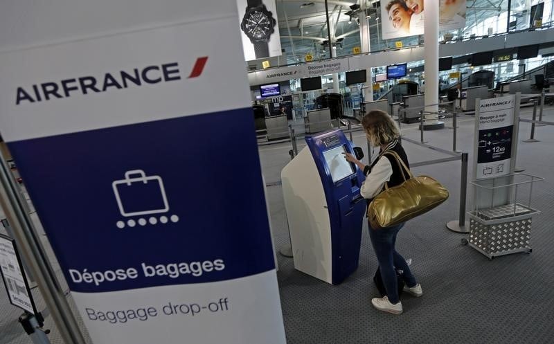Les pilotes epargnes par le nouveau plan d’economies d’air france