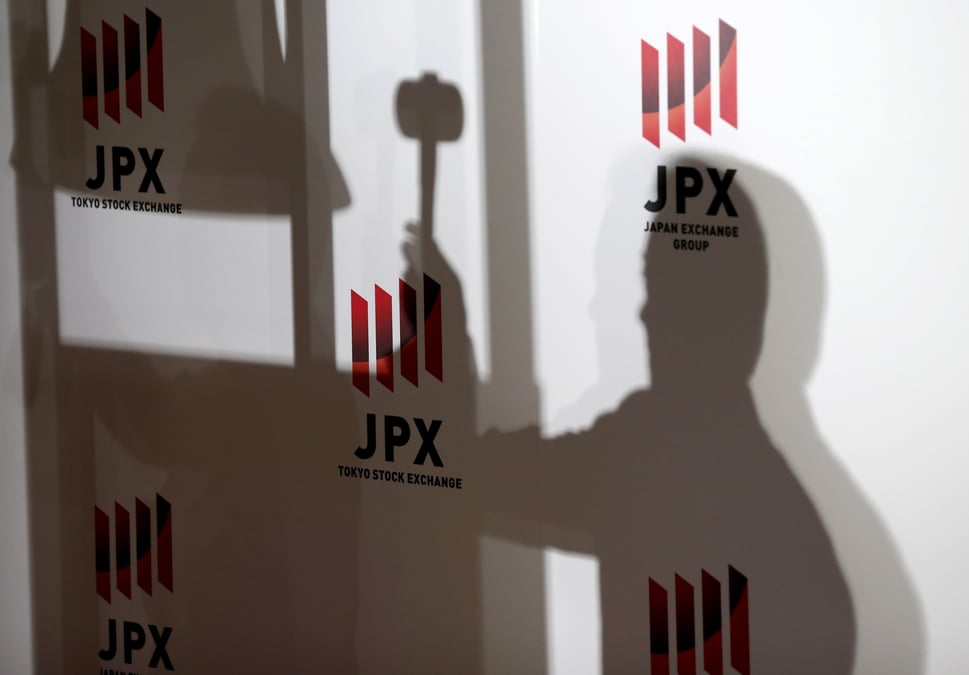 La bourse de tokyo finit en hausse