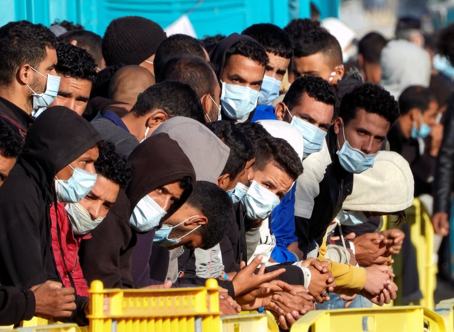 Madrid promet des abris pour 7.000 migrants arrives aux canaries