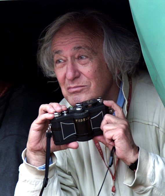 Photo d'archives du photographe americain william klein lors du tournoi de roland garros en 2001