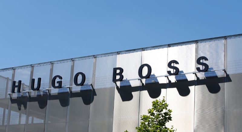 Hugo boss: chiffre d'affaires du deuxieme trimestre meilleur que prevu, previsions confirmees