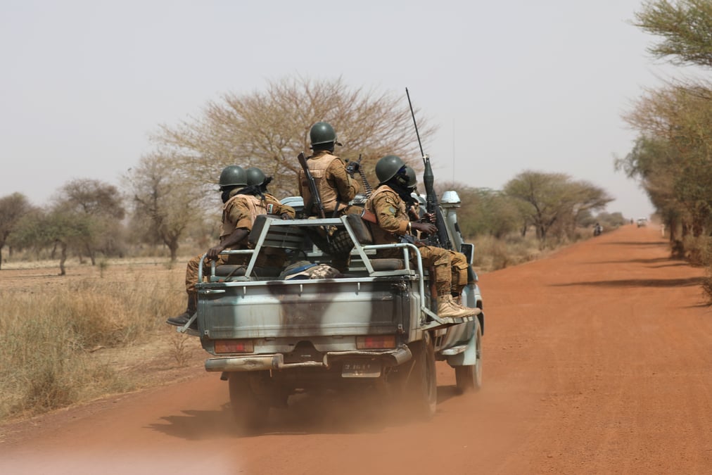 Attaque d'insurges dans le nord du burkina faso, au moins 20 morts