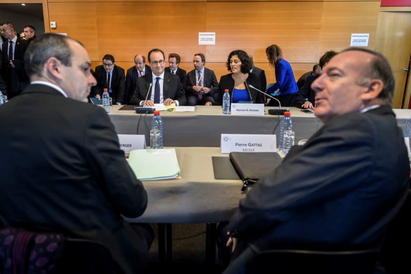Francois hollande prone une position commune sur le compte d'activite