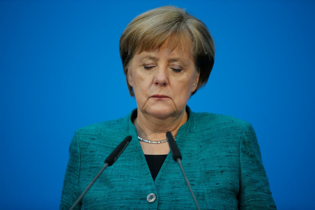 Merkel defend ses concessions "douloureuses" face au spd