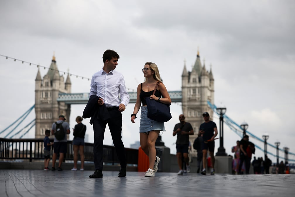 Coronavirus: vers des restrictions allegees en gb pour faire revenir les touristes