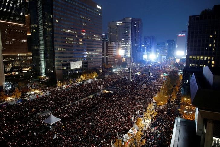 Les manifestants a seoul reclament la demission de la presidente sud-coreenne