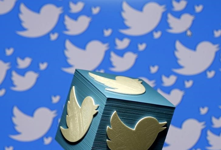 L'ue demande a facebook, google, twitter de respecter ses regles