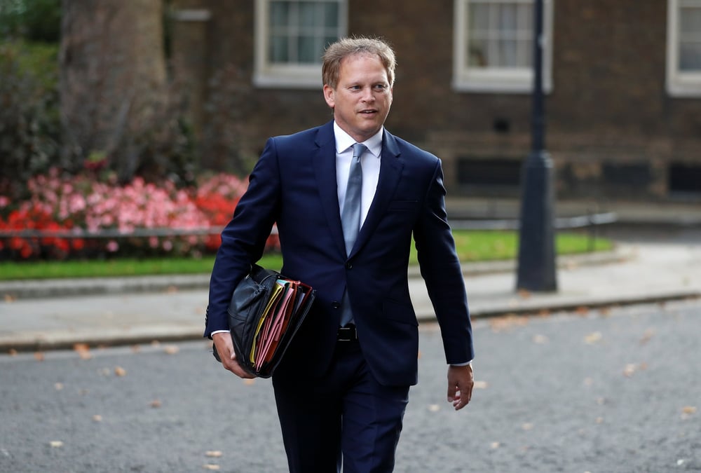 Le ministre britannique des transports Grant Shapps, le 15 septembre 2020 à Downing Street à Londres, en Grande-Bretagne.