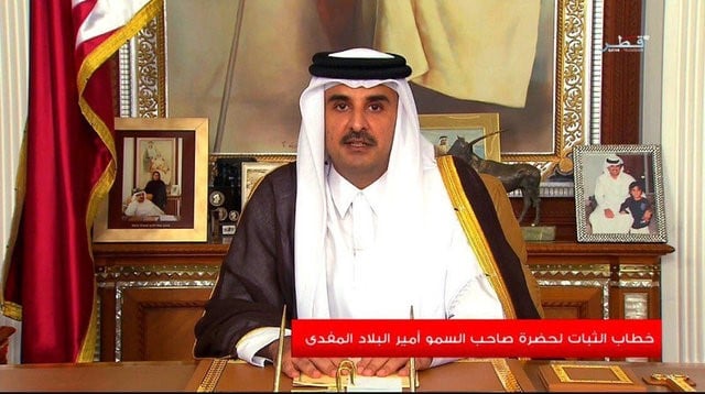 L'emir du qatar lance un appel au dialogue