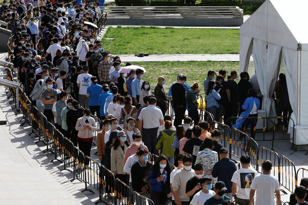 Coronavirus: pekin redoute un confinement et etend le depistage a 20 millions de personnes