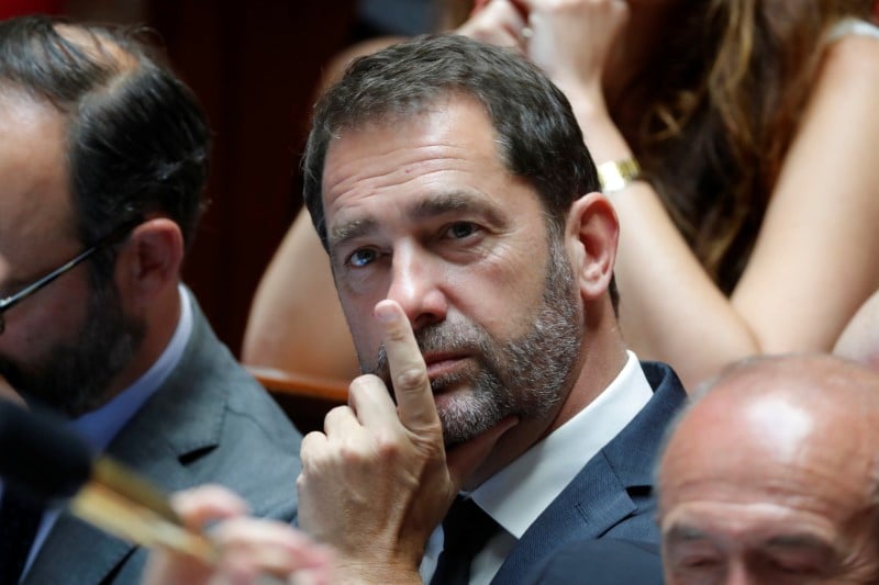 Castaner s'inquiete de la propagation de discours radicaux