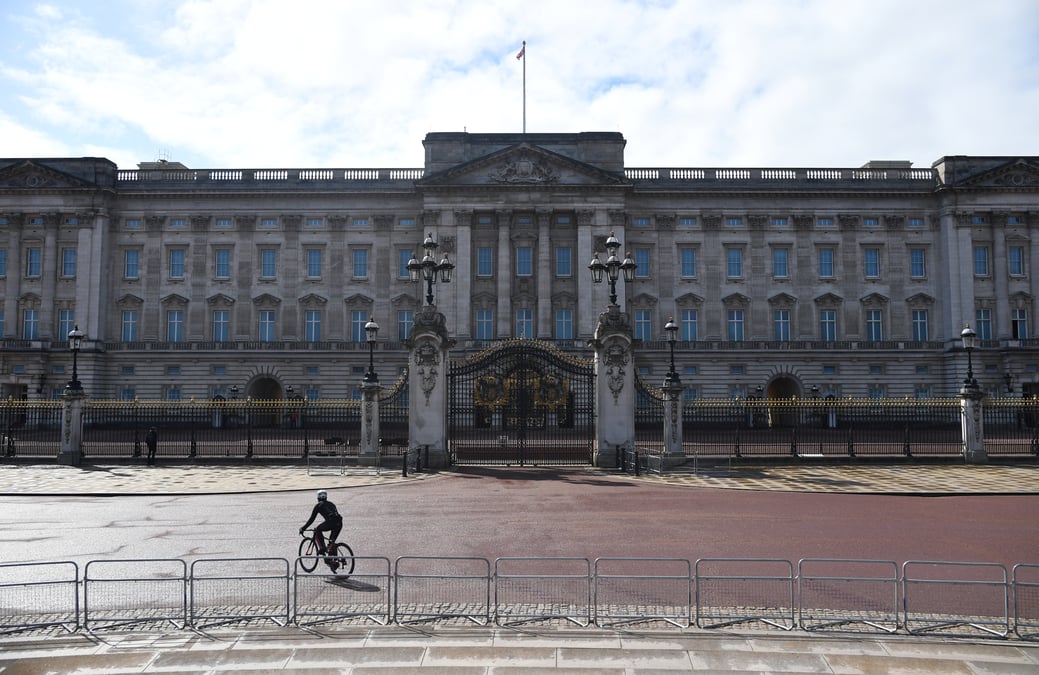 Coronavirus: londres commande 10.000 respirateurs supplementaires