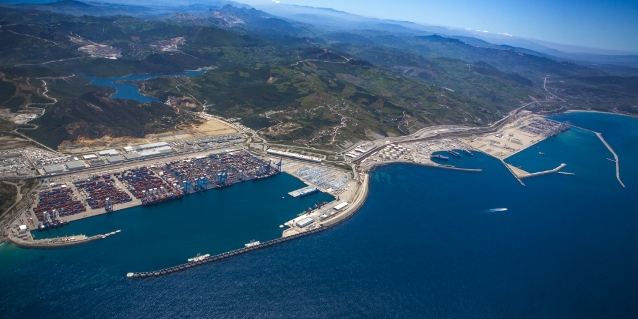 port tanger med 2