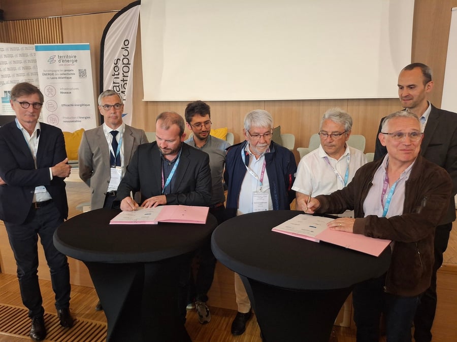 Nantes Métropole et Territoire d’Énergie 44 ont lancé le 21 mai 2025 un contrat public d’achat direct d’énergies renouvelables.