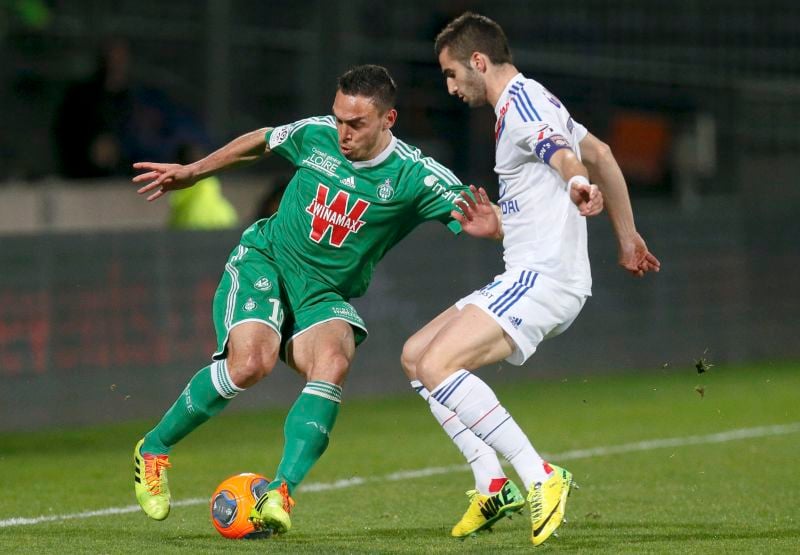 Ligue 1: Lille gagne, Lyon trébuche face à Saint-Etienne