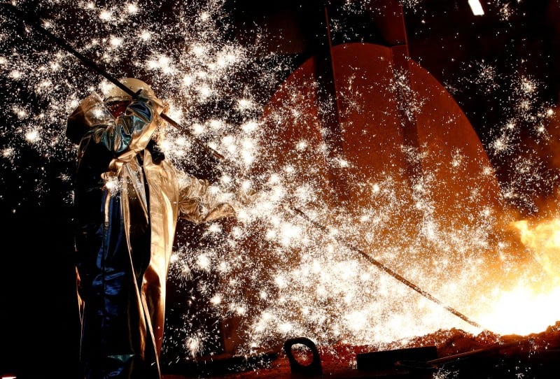 Zone euro: hausse de la production industrielle en octobre
