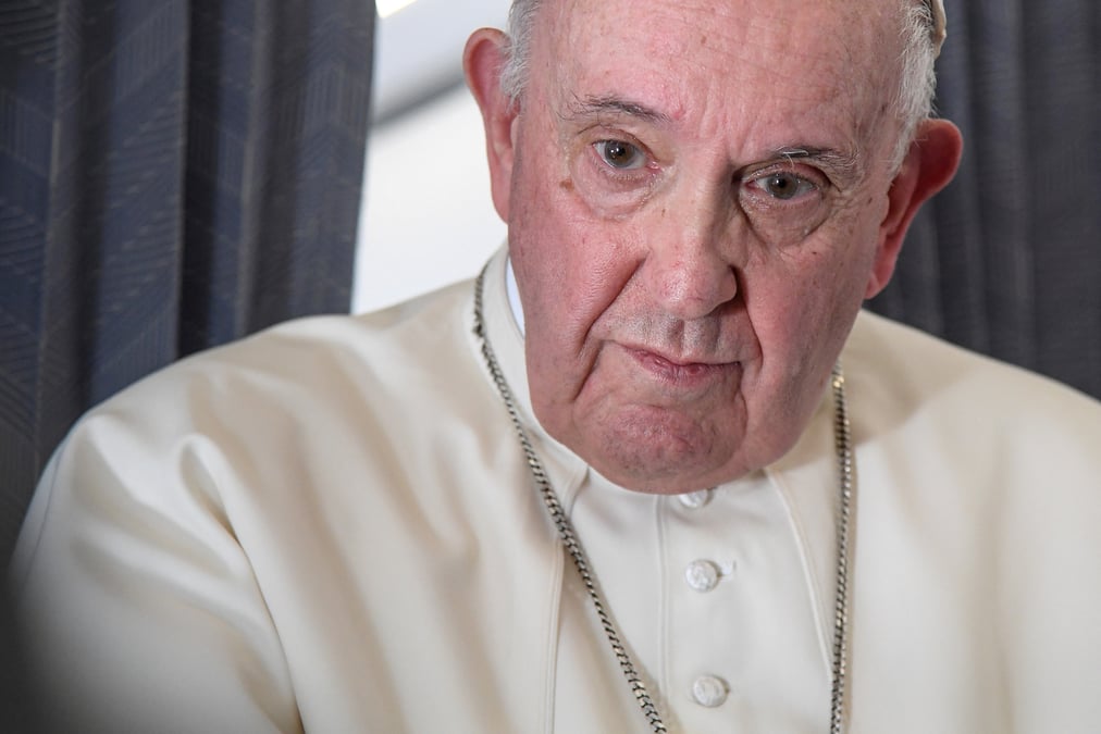 Les violences conjugales contre les femmes "presque sataniques", dit le pape