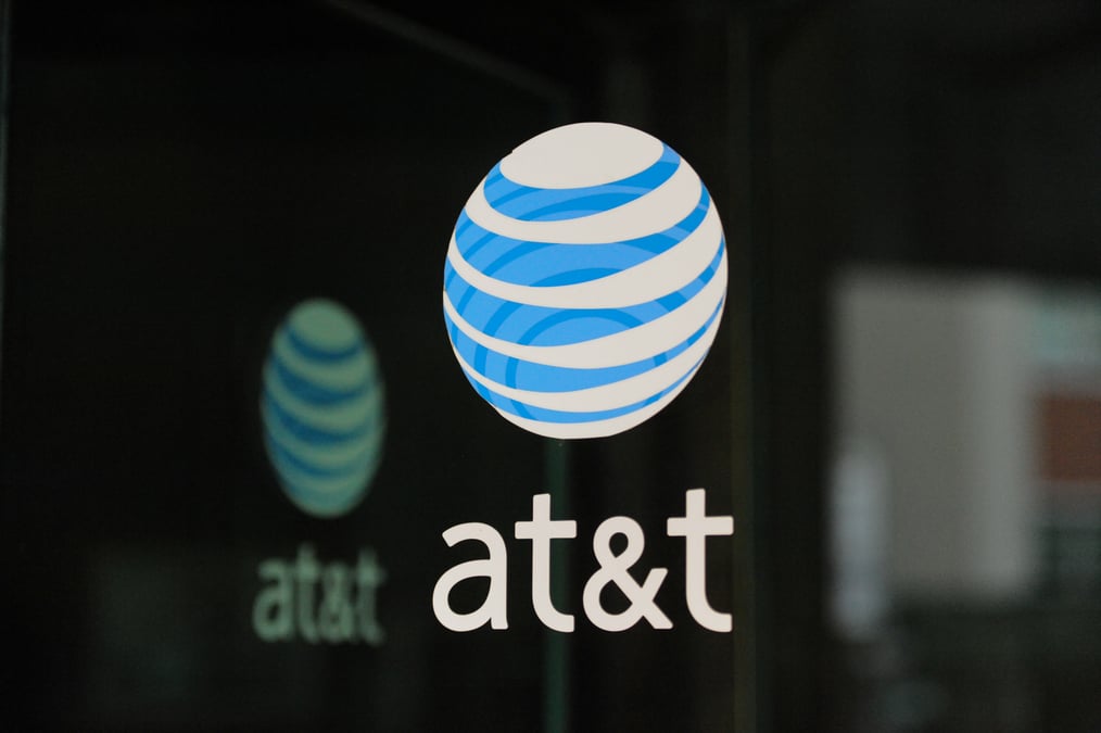 Elliott passe a l'offensive chez at&t